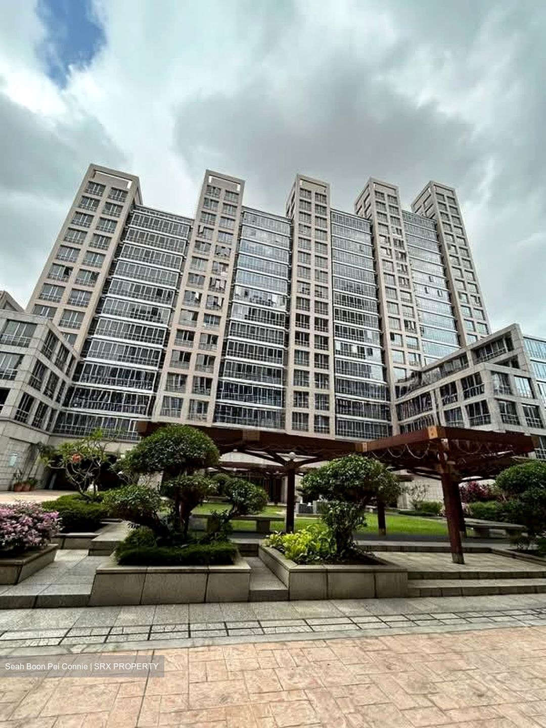 UE Square (D9), Apartment #567971551